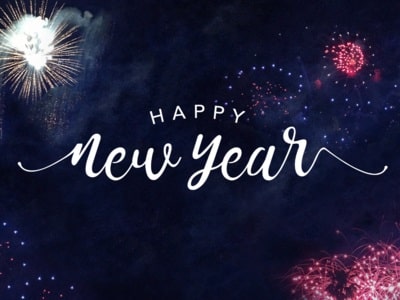 Anglické novoročné prianie s nápisom happy new year