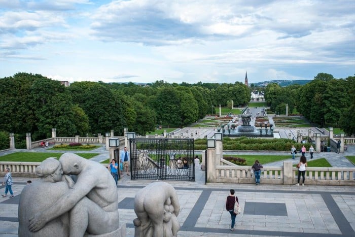 Sochársky park Vigeland v Osle.